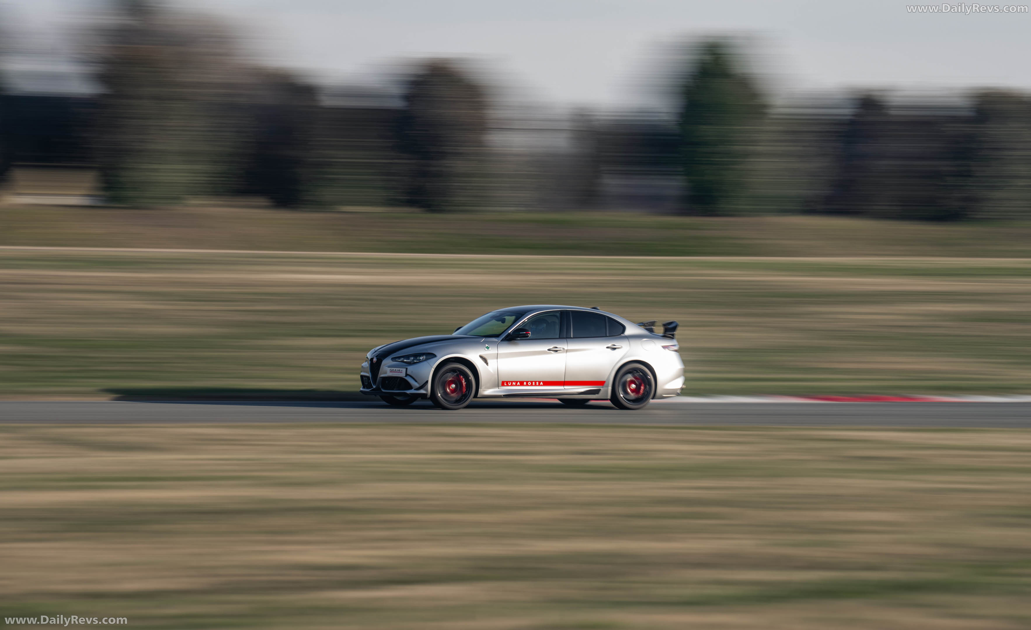 2027 Alfa Romeo Giulia Quadrifoglio Luna Rossa Side View